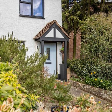Stunning Character 2Bed Cottage In St Albans Wifi 외부 사진