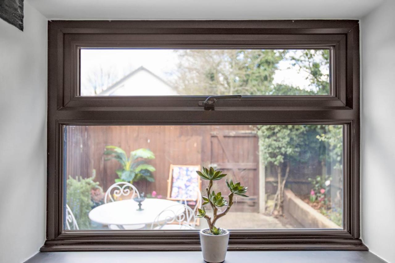 Stunning Character 2Bed Cottage In St Albans Wifi 외부 사진