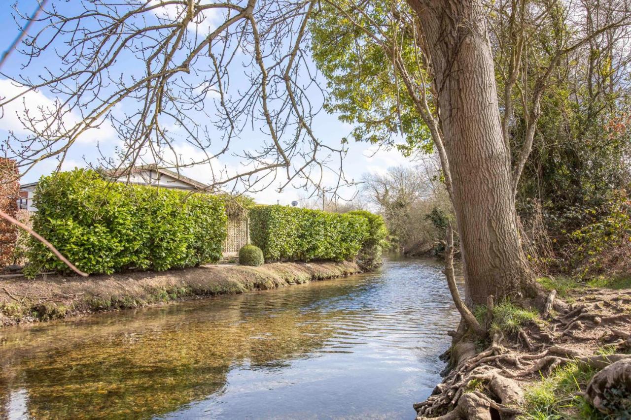 Stunning Character 2Bed Cottage In St Albans Wifi 외부 사진