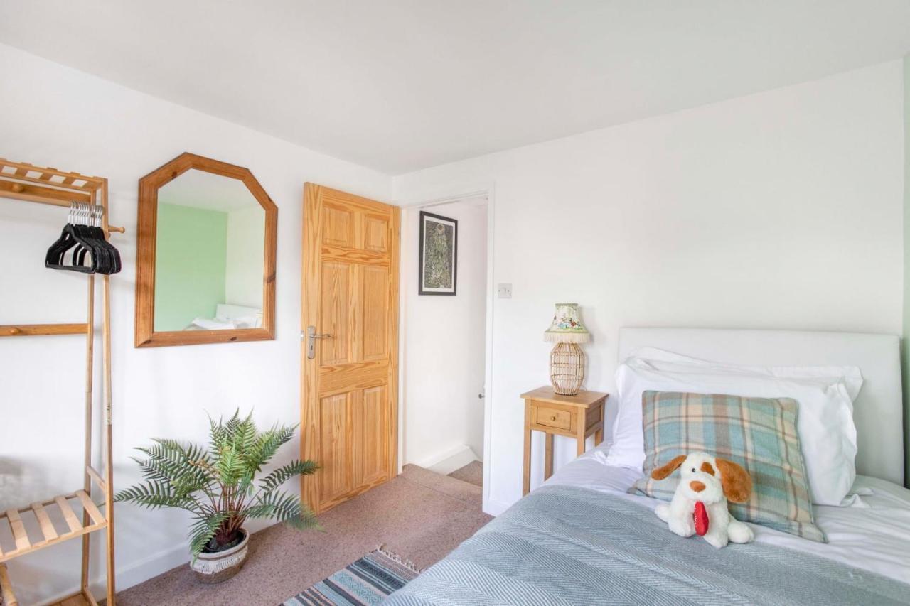 Stunning Character 2Bed Cottage In St Albans Wifi 외부 사진
